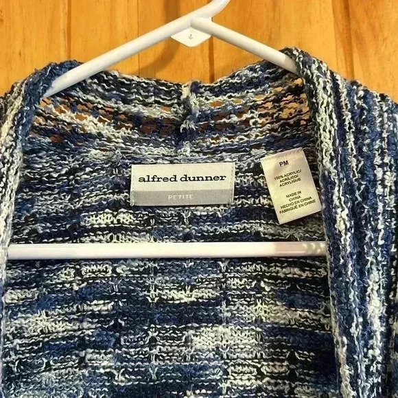 Alfred Dunner sweater 100% acrylic - Picture 2 of 6
